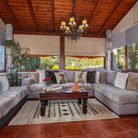 Livadi Cozy Villa Arachova Exterior foto